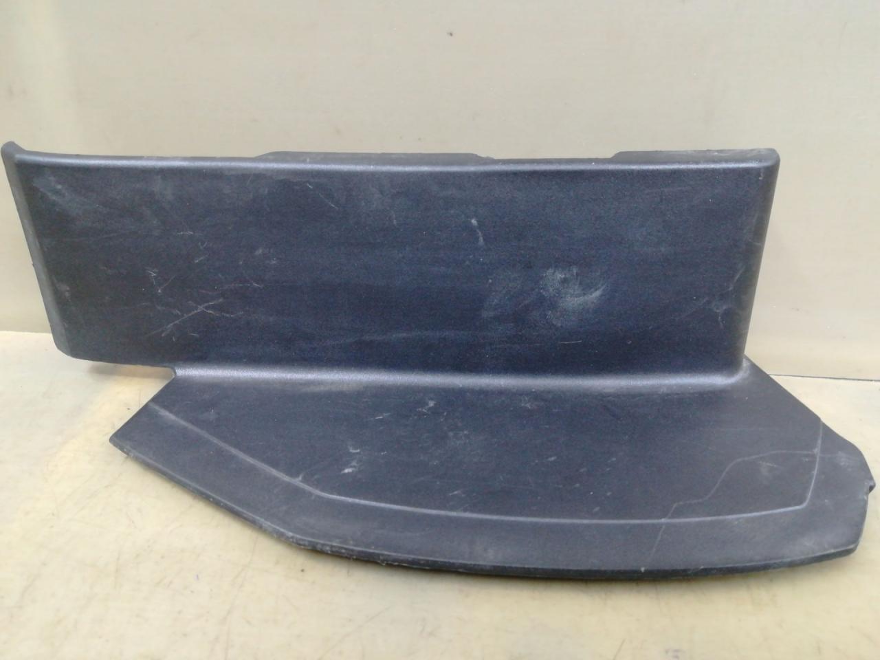 панель заднего правого фонаря Infiniti QX80 1 поколение Z62 2014, 5.6 л., VK56DE, бензин, АКПП, белый, внедорожник 5 дв., задний привод - фото №1