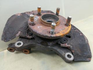 кулак поворотный левый Toyota Sienna 2 поколение XL20 [рестайлинг] 2009, 3.5 л., 2GR-FE, бензин, АКПП, красный, минивэн, передний привод