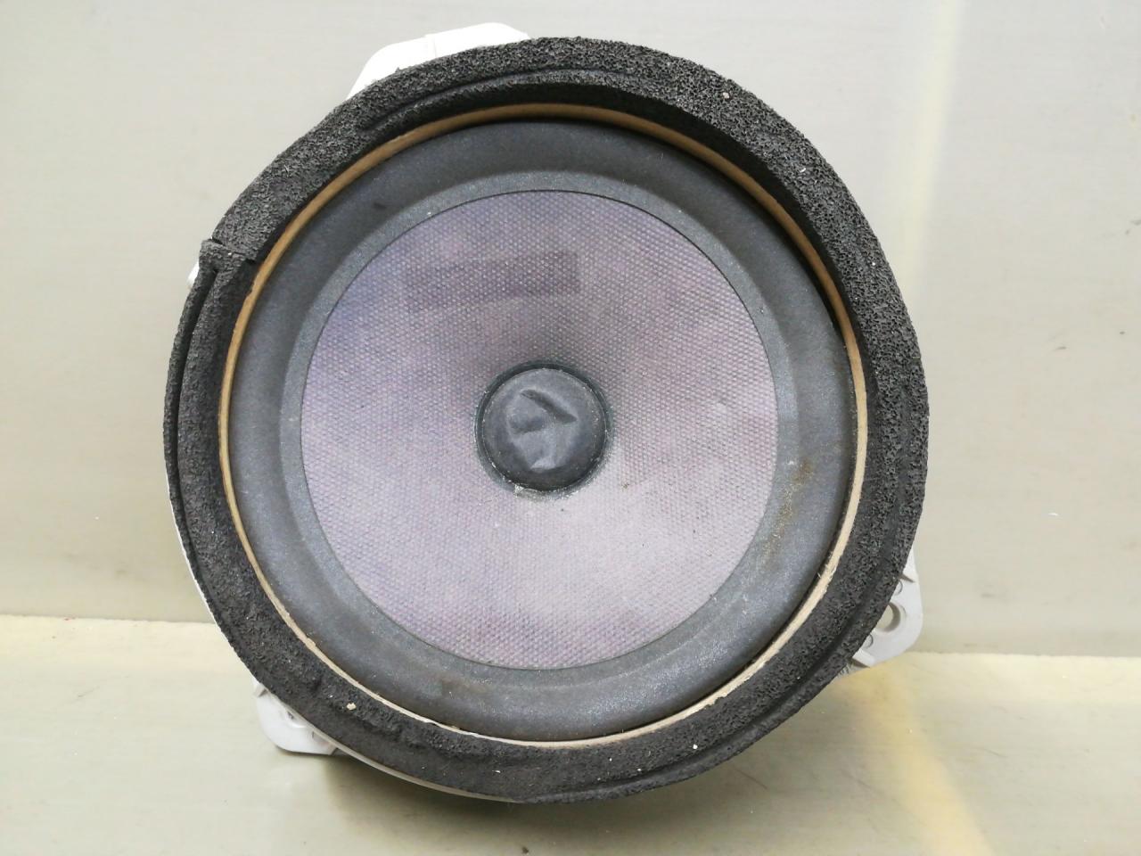 динамик двери Subaru Legacy 3 поколение 2001, 86301AG000 - фото №1