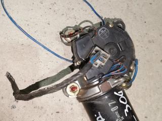 моторчик передних стеклоочистителей (дворников) Mitsubishi L300 1992