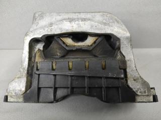 подушка крепления двигателя GMC Acadia 2 поколение [рестайлинг] 2021, 3.6 л., бензин, АКПП, красный, внедорожник 5 дв., передний привод, 84382028