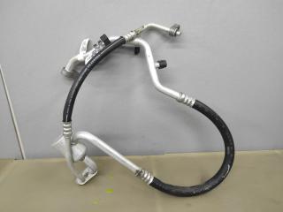 трубка кондиционера GMC Acadia 2 поколение [рестайлинг] 2021, 3.6 л., бензин, АКПП, красный, внедорожник 5 дв., передний привод, 84812616