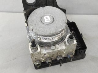 блок ABS Volkswagen Jetta 7 поколение 2019, 1.4 л., бензин, АКПП, серебристый, передний привод, 5Q0614517EB