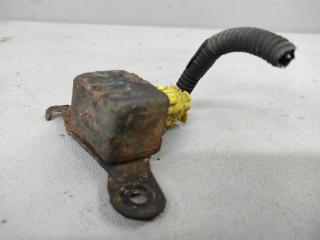 датчик удара Toyota Matrix 1 поколение (E130) ZZE130 2003, 1.8 л., 1ZZ-FE, бензин, АКПП, хетчбэк 5 дв., передний привод