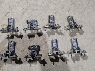 петля двери Mitsubishi Outlander 1 поколение 2006, 2.4 л., 4G69, бензин, АКПП, серебристый, внедорожник 5 дв., правый руль