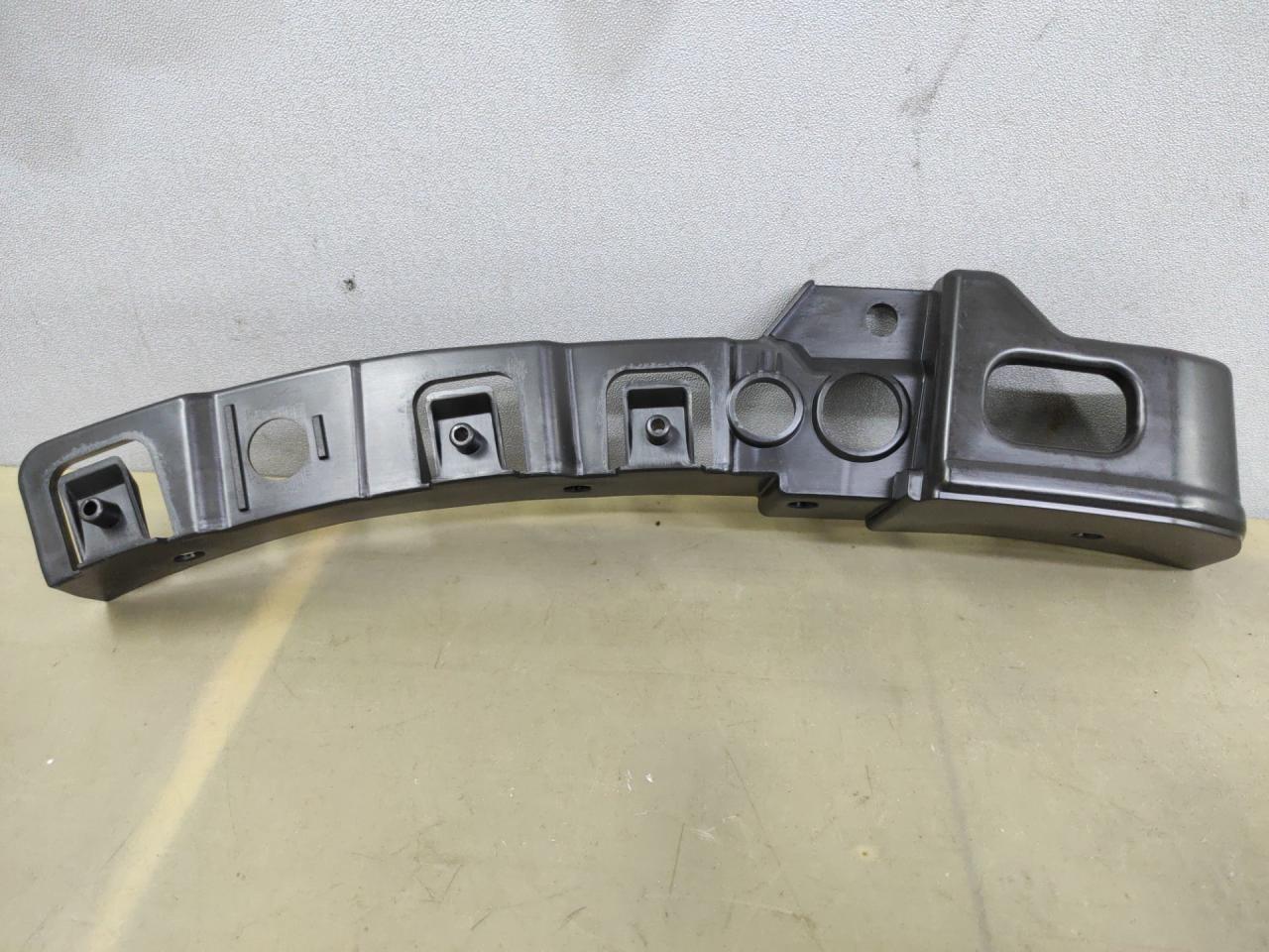 Крепление бампера переднего Mazda CX-5 2 поколение 2022, KBST50153 - фото №1