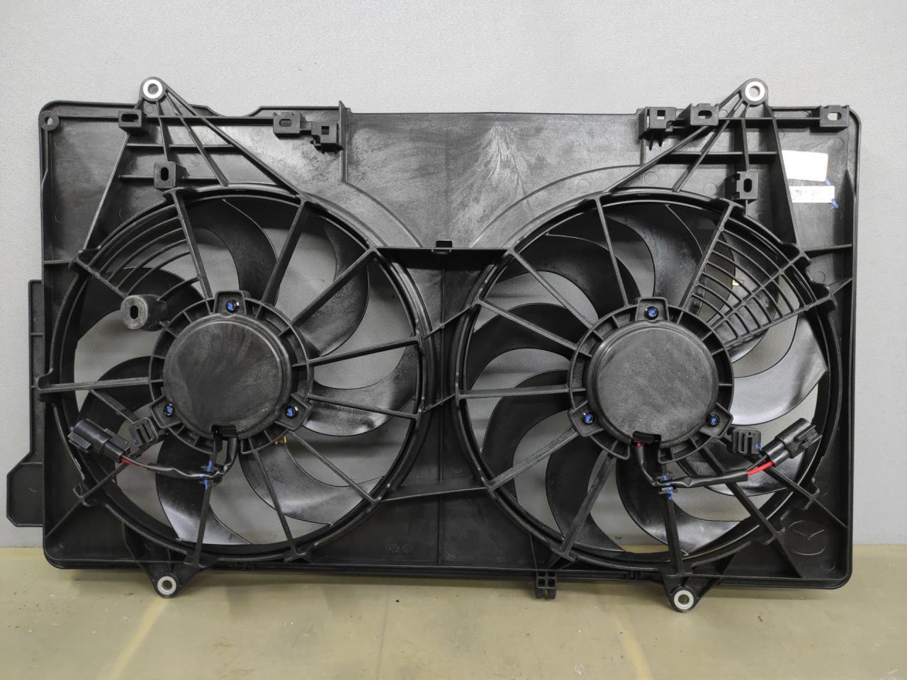 вентилятор радиатора Mazda CX-5 2 поколение 2021, RPE7W15025, PE7W15025F - фото №1