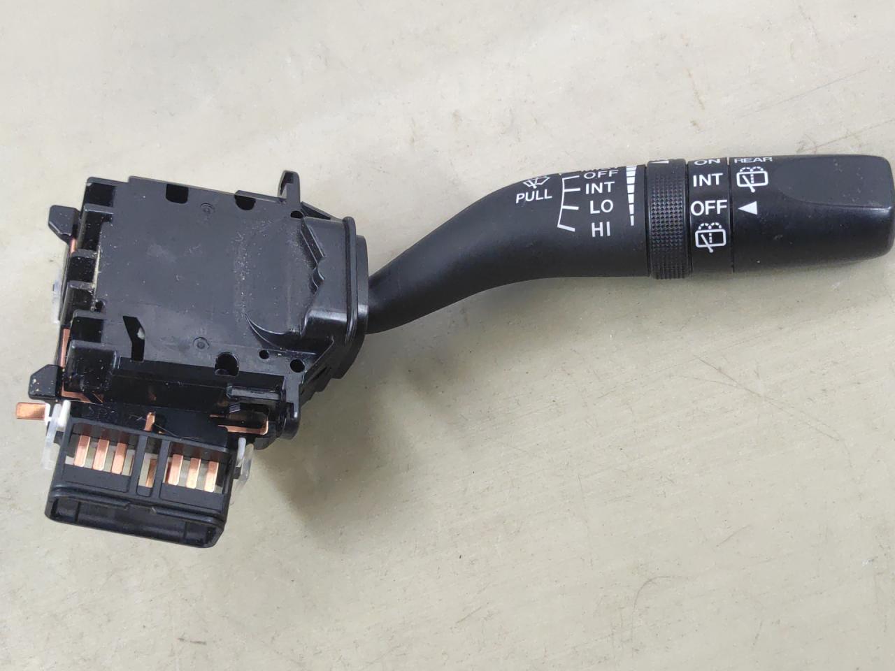 переключатель подрулевой (стрекоза) Mazda CX-7 1 поколение 2008, 2.3 л., L3-VDT, бензин, АКПП, внедорожник 5 дв., полный привод - фото №1