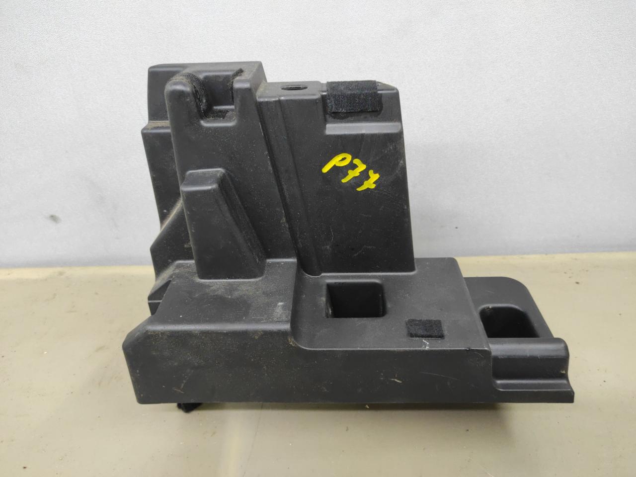 обшивка багажника Mazda CX-9 2 поколение TC 2017, 2.5 л., PY-VPS, бензин, АКПП, серый, передний привод, TK48688H0 - фото №1