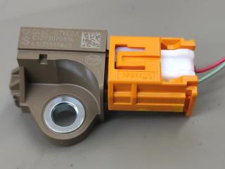 датчик удара Mazda CX-9 2 поколение TC 2017, 2.5 л., PY-VPS, бензин, АКПП, серый, передний привод, G46C57KC0A, K0273070816