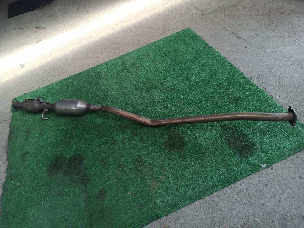 катализатор Mazda CX-9 2 поколение TC 2017, 2.5 л., PY-VPS, бензин, АКПП, серый, передний привод - фото №1