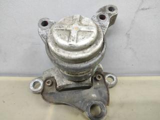 подушка крепления двигателя Ford Fusion (USA) 2 поколение 2013, 1.6 л., бензин, АКПП, белый перламутр, седан, передний привод, DS736F012AA