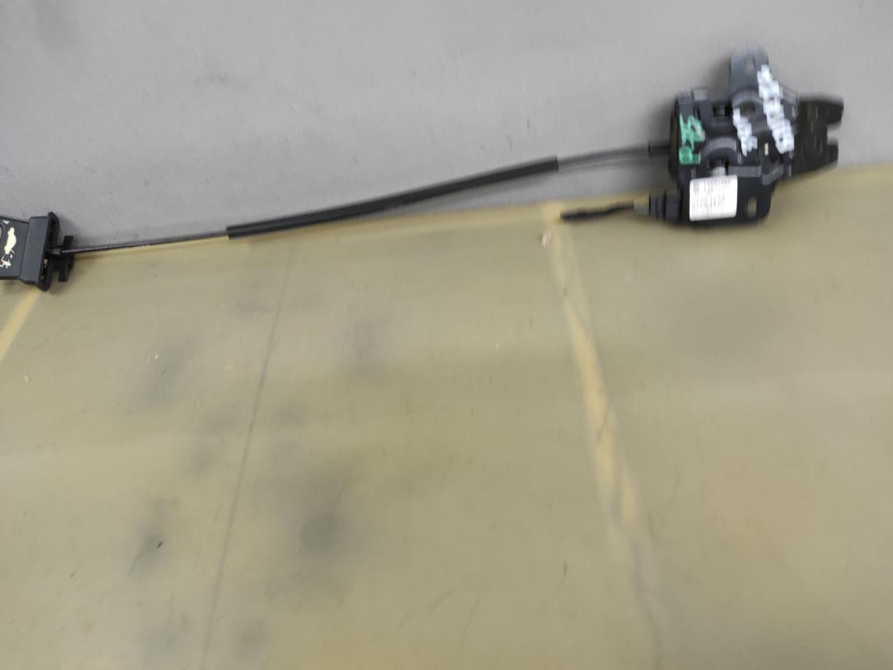 замок багажника Chevrolet Cruze 2 поколение 2017, 1.4 л., бензин, АКПП, черный, седан, передний привод, 13501988, 557795741 - фото №1