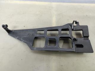 крепление шторки багажника правое Audi Q7 4L [рестайлинг] 4LB 2012, 3.0 л., TFSI, CJWB, бензин, АКПП, черный, внедорожник 5 дв., полный привод, 4L0880696