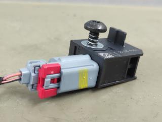 датчик удара Chevrolet Cruze 2 поколение 2017, 1.4 л., бензин, АКПП, черный, седан, передний привод, 13504470