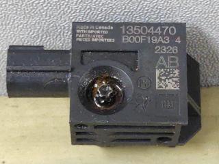 датчик удара Chevrolet Cruze 2 поколение 2017, 1.4 л., бензин, АКПП, черный, седан, передний привод, 13504470