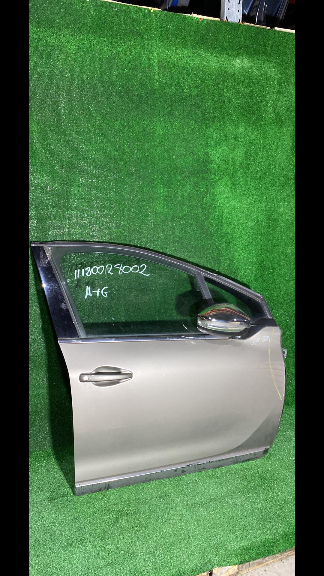 дверь передняя правая Peugeot 2008 1 поколение 2015, 1.6 л., EP6, бензин, АКПП, универсал, передний привод, правый руль - фото №1