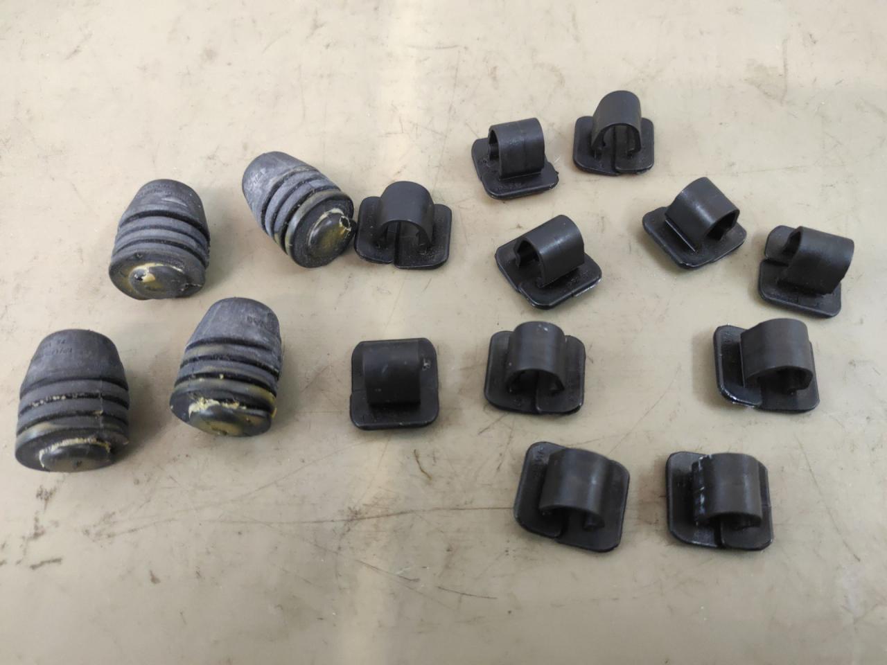 клипса Volkswagen Jetta 7 поколение 2019, 1.4 л., бензин, АКПП, серый, седан, передний привод - фото №1