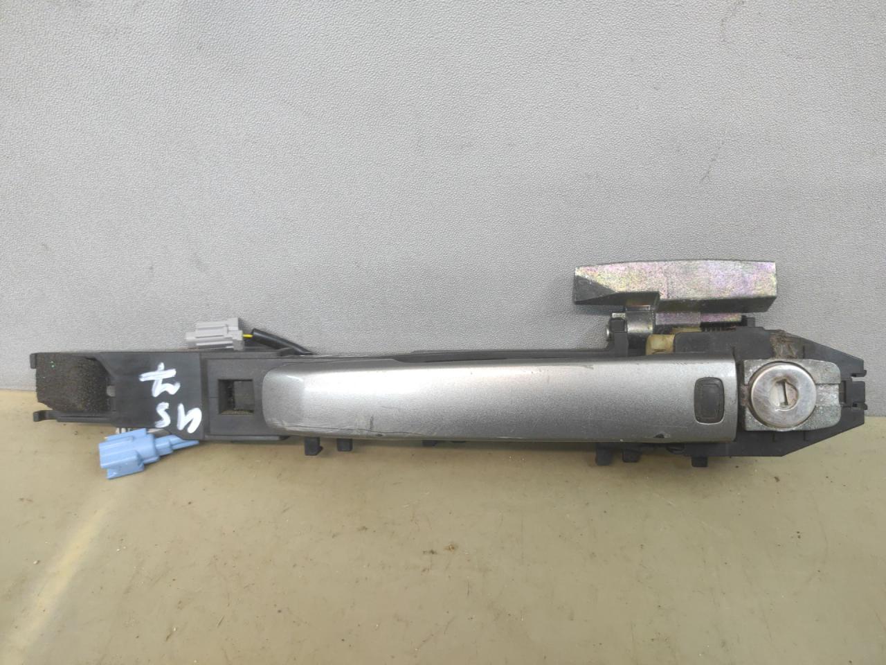 ручка наружная Infiniti G 4 поколение 2008, 3.7 л., бензин, АКПП, купе, задний привод - фото №1