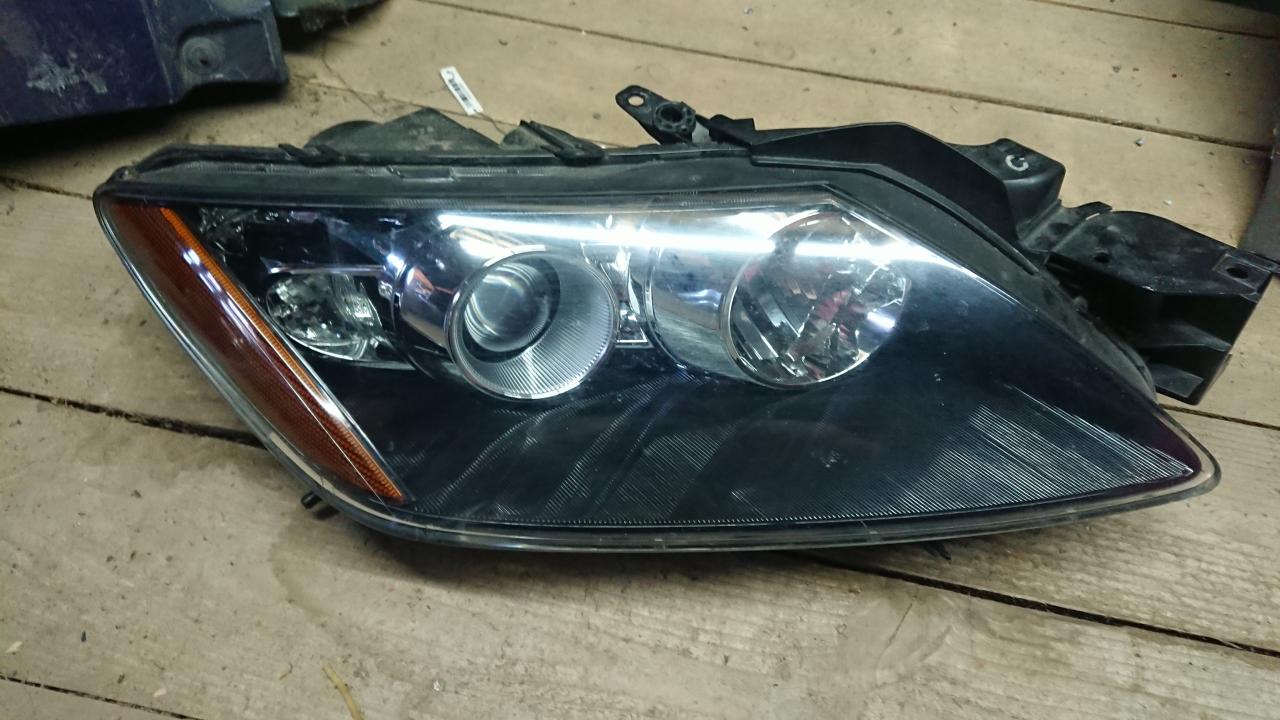 фара правая Mazda CX-7 1 поколение 2008 - фото №1