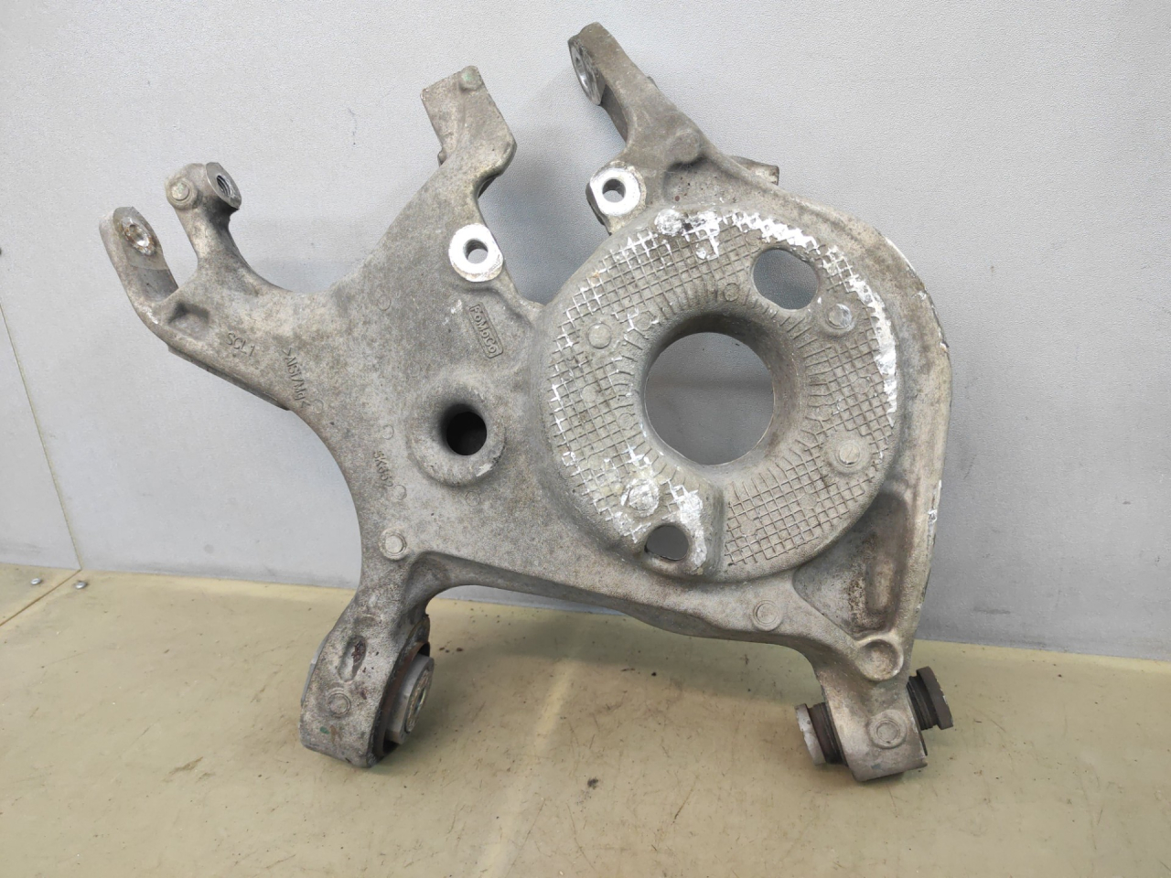 рычаг задний левый Ford Edge 2 поколение CD539 2018, 2.0 л., бензин, АКПП, черный, внедорожник 5 дв., полный привод, 5K652 - фото №1