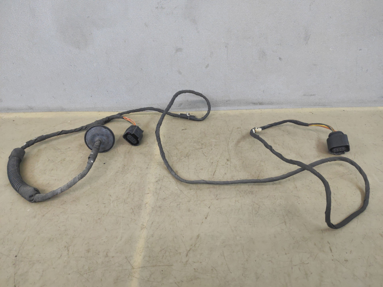 проводка Volkswagen Jetta 7 поколение 2019, 1.4 л., бензин, АКПП, синий, седан, передний привод - фото №1