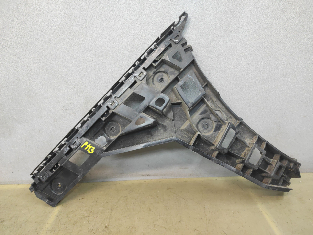 Крепление бампера заднего Volkswagen Jetta 7 поколение 2019, 1.4 л., бензин, АКПП, синий, седан, передний привод, 17A807394 - фото №1