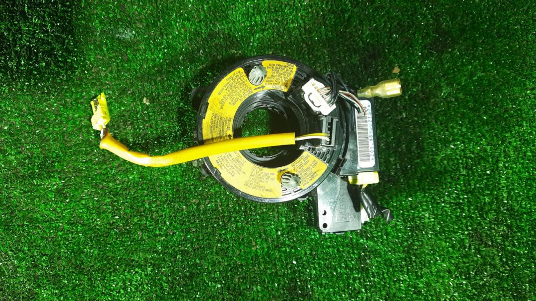 шлейф руля Mazda 5 CR 2006, 2.0 л., LF-DE, бензин, АКПП, минивэн, передний привод, правый руль - фото №1