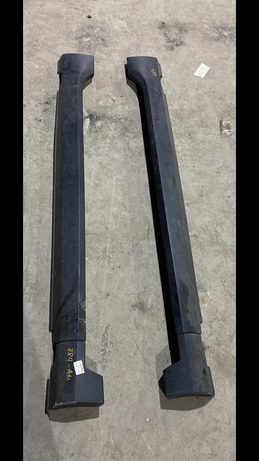 накладка на порог Peugeot 2008 1 поколение 2015, 1.6 л., EP6, бензин, АКПП, универсал, передний привод, правый руль - фото №1