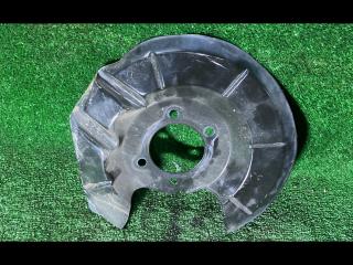 защитный кожух тормозного механизма Ford Escape 3 поколение C520 [рестайлинг] 2017, 2.0 л., T8MB, дизель, АКПП, белый, правый руль