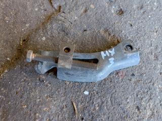 Натяжитель ремня агрегатов Mazda MX-3 1 поколение 1996, 1.6 л., бензин, МКПП