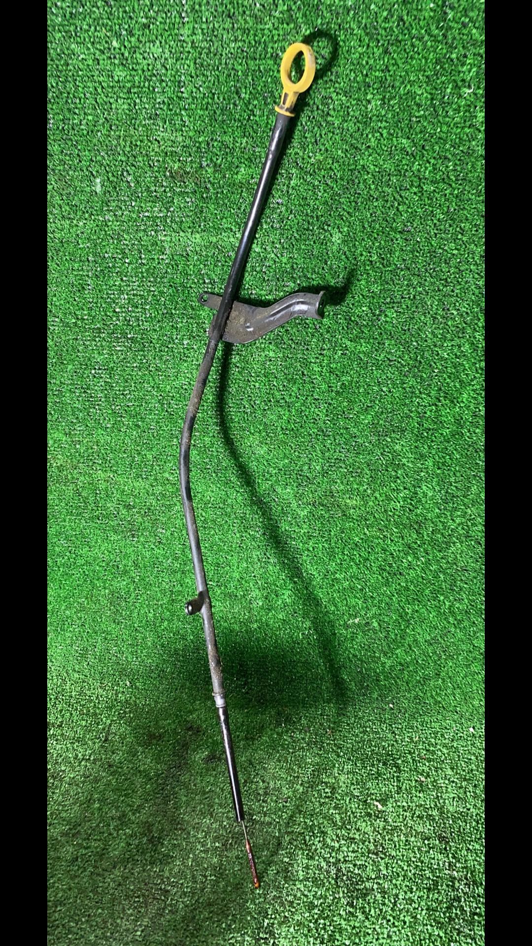 щуп двигателя Chevrolet TrailBlazer 1 поколение 2003, 4.2 л., АКПП, полный привод - фото №1