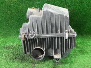 корпус воздушного фильтра Mazda CX-7 1 поколение 2008, 2.3 л., бензин