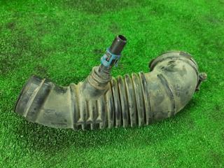 патрубок воздушного фильтра Mazda CX-7 1 поколение 2008, 2.3 л., бензин