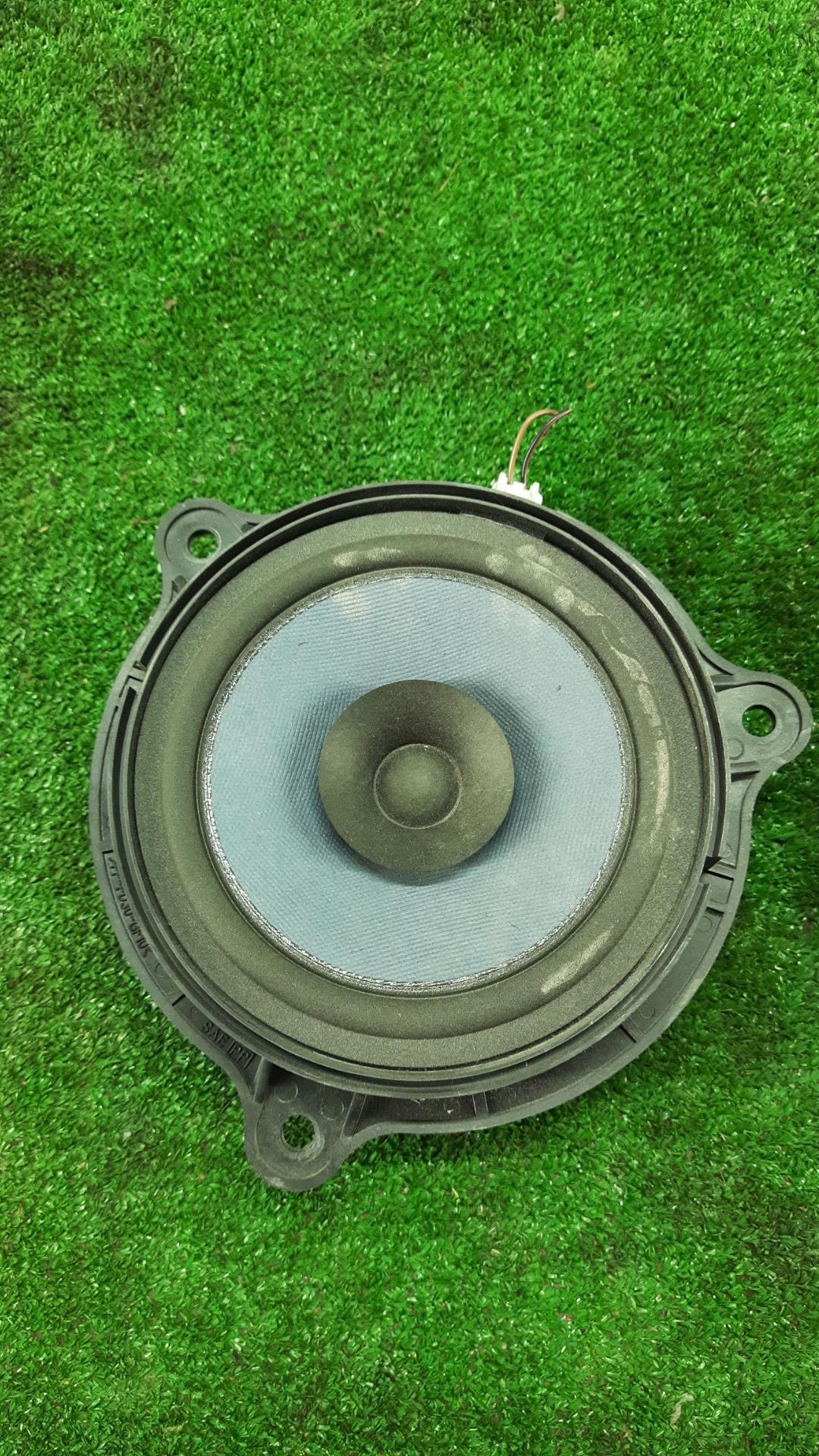 динамик двери Infiniti M Y50 2007, седан, 28156CR000 - фото №1