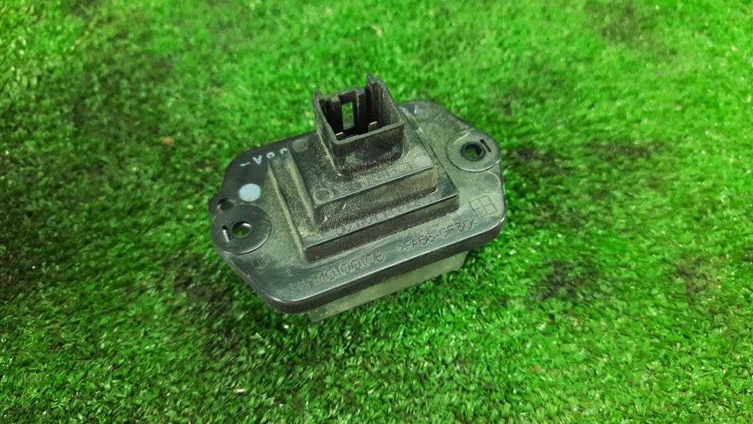 сопротивление печки Mazda CX-7 1 поколение 2008, 2.3 л., бензин - фото №1