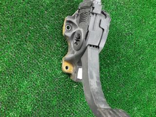 педаль Volvo V60 1 поколение [рестайлинг] 2016, 2.0 л., бензин, АКПП, универсал