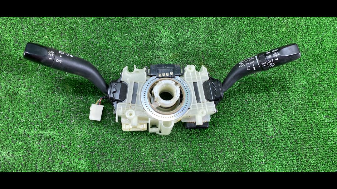 переключатель подрулевой (стрекоза) Mazda CX-7 1 поколение 2007, 2.3 л., бензин, АКПП, передний привод - фото №1