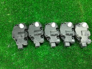 моторчик заслонки печки Volvo V60 1 поколение [рестайлинг] 2016, 2.0 л., бензин, АКПП, универсал