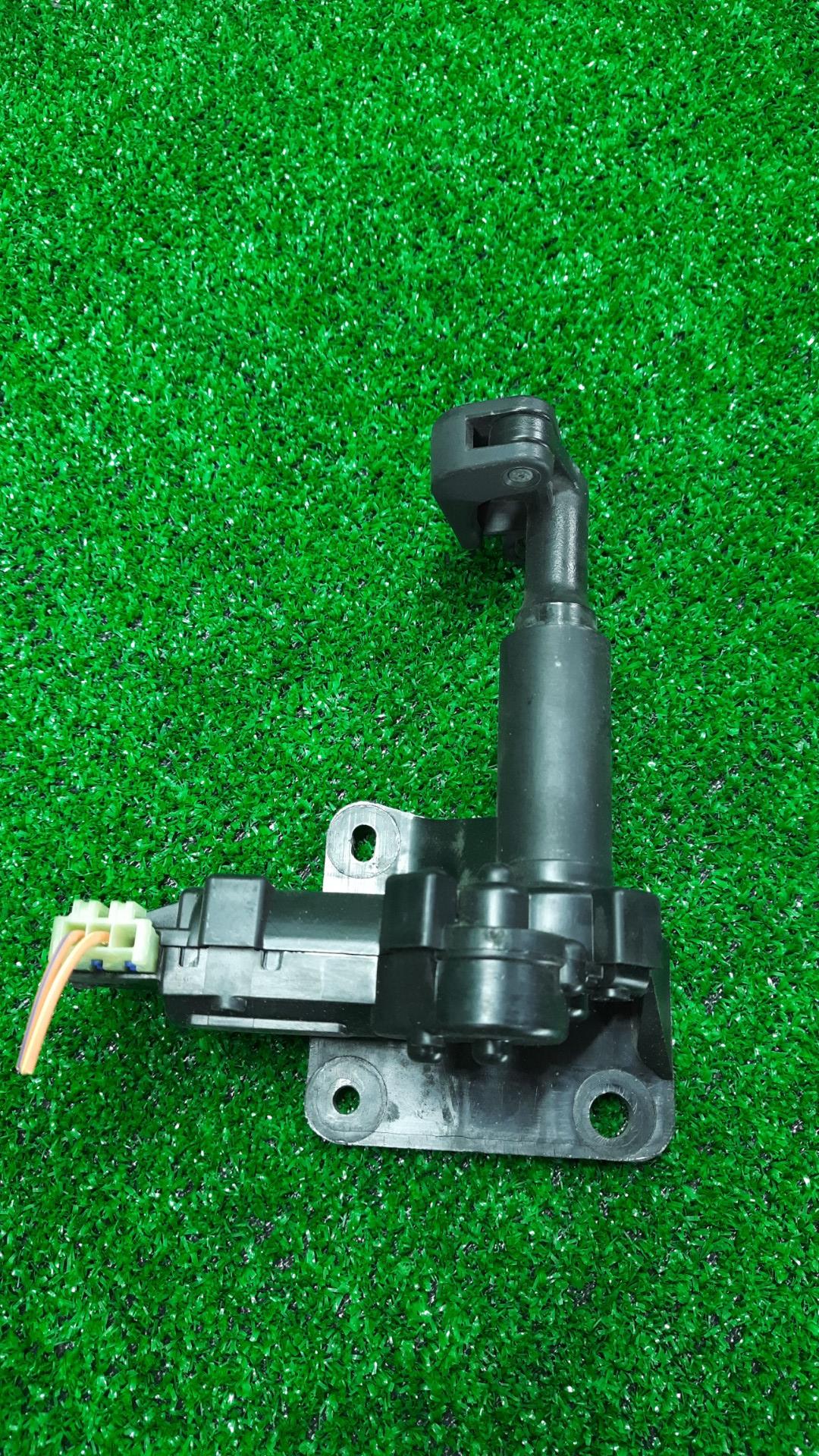 электропривод форточки задней левой Dodge Grand caravan 5 поколение 2010, 3.6 л., бензин, АКПП, минивэн, передний привод - фото №1