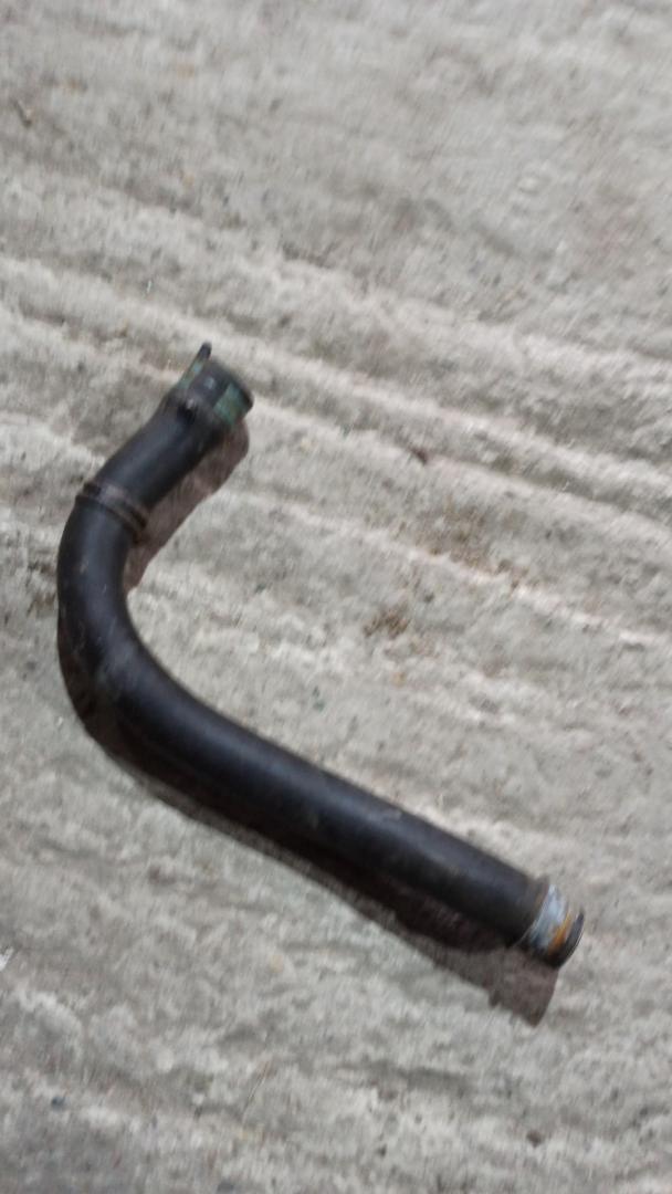 патрубок радиатора Citroen Xantia 1 поколение 1996, 2.1 л., дизель, МКПП, универсал - фото №1