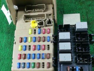 блок предохранителей Subaru Forester 3 поколение (SH) 2010, 2.5 л., EJ253, бензин, АКПП, голубой, хетчбэк 5 дв., полный привод