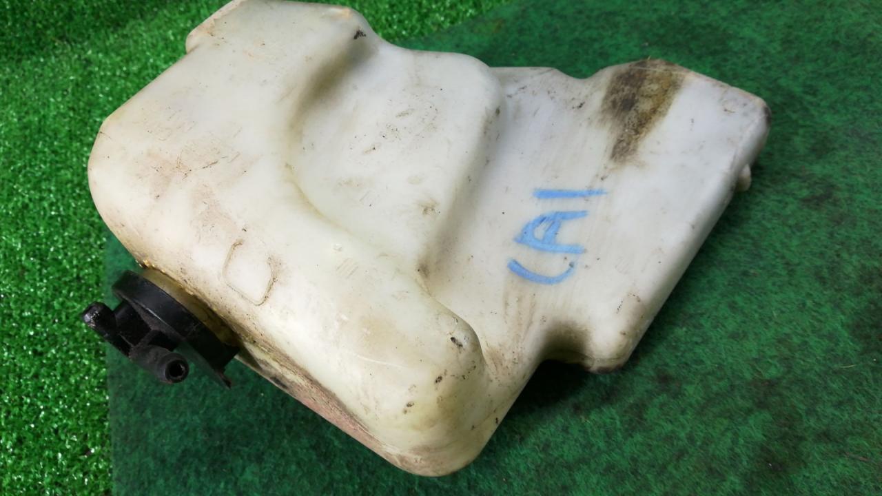 бачок расширительный Toyota Camry 7 поколение XV40 2009, 2.4 л., i, 2AZ-FE, бензин, АКПП, белый, седан, передний привод - фото №1