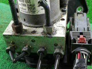 блок ABS Chevrolet Trax 1 поколение 2014, 1.4 л., бензин, АКПП, хетчбэк 5 дв., передний привод