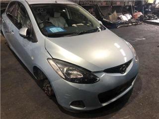 Mazda 2 DE