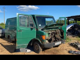 Mercedes-Benz T1 207-210D