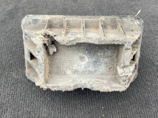 опора под домкрат (поддомкратная подушка) BMW X3 F25 2012, 3.0 л., i, N55 B30 A, бензин, АКПП, черный, внедорожник 5 дв., полный привод, 7189259