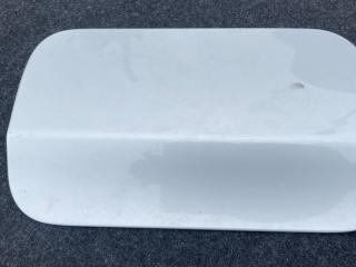 лючок топливного бака BMW 3 серия F30/F31/F34 F30 2012, 3.5 л., i, бензин, АКПП, седан, задний привод