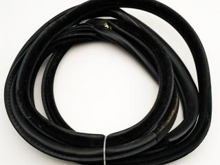 уплотнитель двери BMW X5 E70 2008, 3.0 л., дизель, АКПП, внедорожник 5 дв.