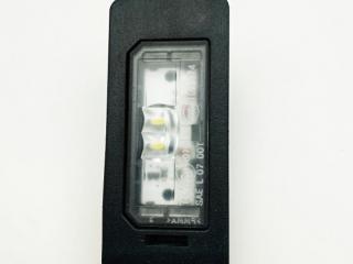 подсветка номера BMW X3 F25 [рестайлинг] 2017, 2.0 л., i, N20 B20 A, бензин, АКПП, внедорожник 5 дв., полный привод, 7193293